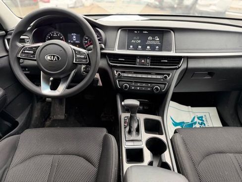 Used 2020 Kia Optima LX image 14