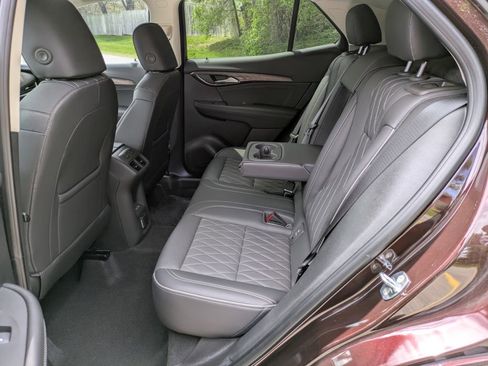 Certified 2023 Buick Envision Avenir AWD/4WD image 30