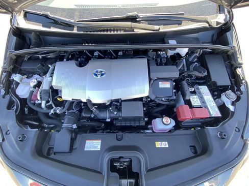Certified 2022 Toyota Prius Prime XLE FWD image 25