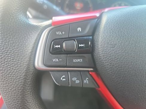 Used 2018 Honda Accord LX image 16