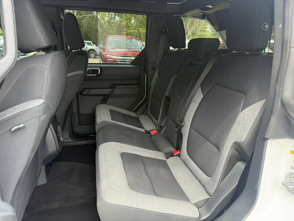 Used 2025 Ford Bronco Big Bend AWD/4WD image 8