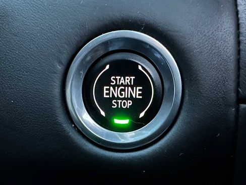 Used 2024 GMC Yukon XL Denali Ultimate image 40