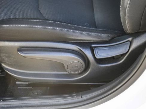 Used 2023 Kia Forte LXS image 23