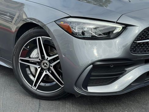 Used 2022 Mercedes-Benz C 300 Sedan image 2