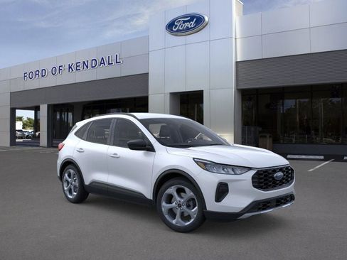 New 2026 Ford Escape ST-Line w/ Tech Pack #1 FWD image 7