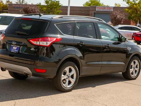 Used 2016 Ford Escape SE w/ Equipment Group 201A AWD/4WD image 5