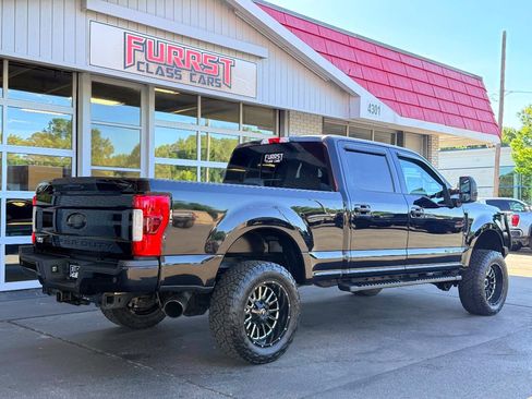 Used 2019 Ford F250 Lariat w/ Lariat Ultimate Package AWD/4WD image 3