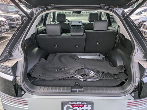 Used 2023 Hyundai Ioniq 5 Limited image 33