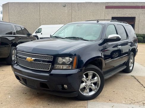 Used 2009 Chevrolet Tahoe LTZ image 3