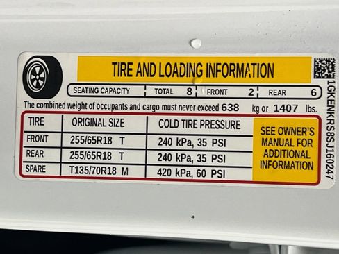 Used 2025 GMC Acadia Elevation image 73