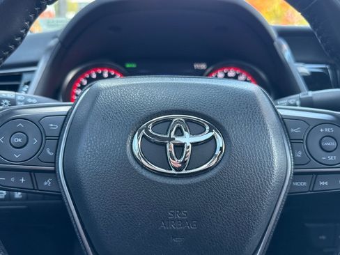 Used 2023 Toyota Camry XSE image 28