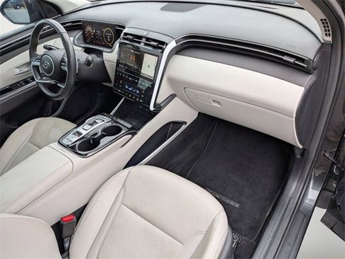 Used 2022 Hyundai Tucson Limited image 34