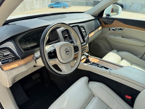 Used 2020 Volvo XC90 T6 Inscription w/ Protection Package AWD/4WD image 13