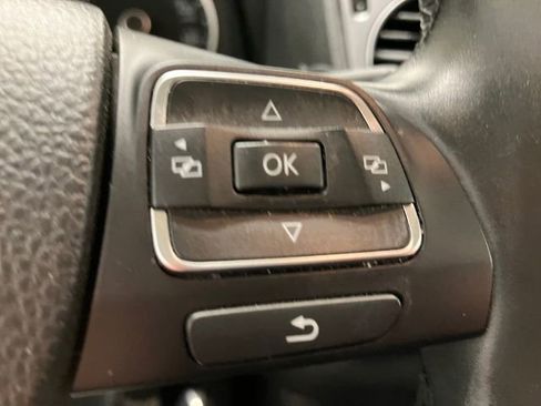 Used 2017 Volkswagen Tiguan Wolfsburg Edition image 24