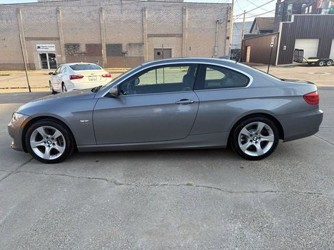 Used 2013 BMW 335i xDrive Coupe AWD/4WD image 4