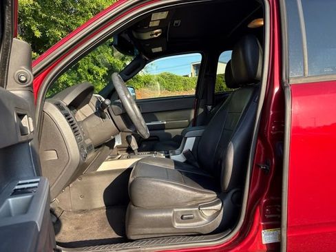 Used 2012 Ford Escape XLT FWD image 8