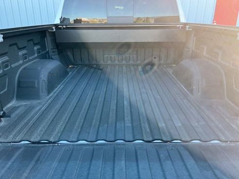 Used 2024 Chevrolet Silverado 1500 High Country w/ High Country Premium Package image 29