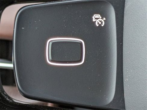 New 2025 Lincoln Navigator Reserve image 25