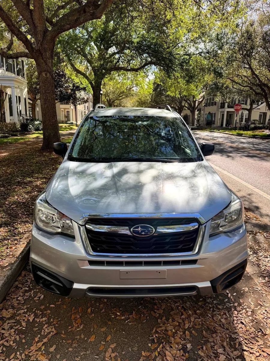 Used 2017 Subaru Forester 2.5i w/ Alloy Wheel Package AWD/4WD image 2