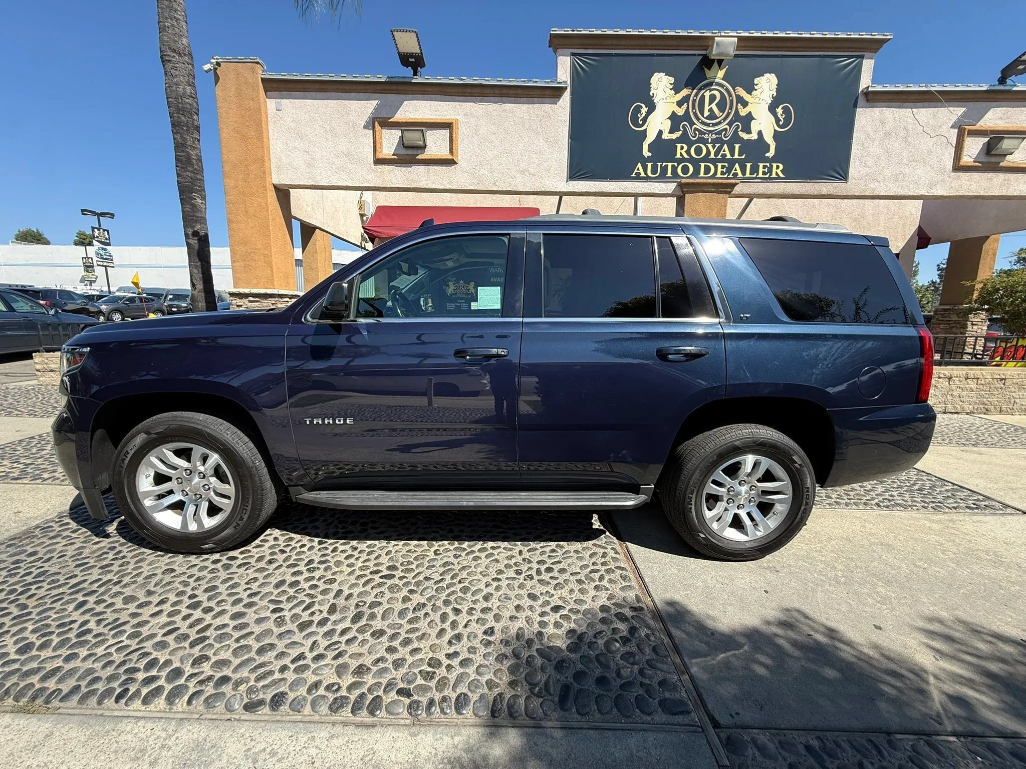 Used 2018 Chevrolet Tahoe LT RWD image 8
