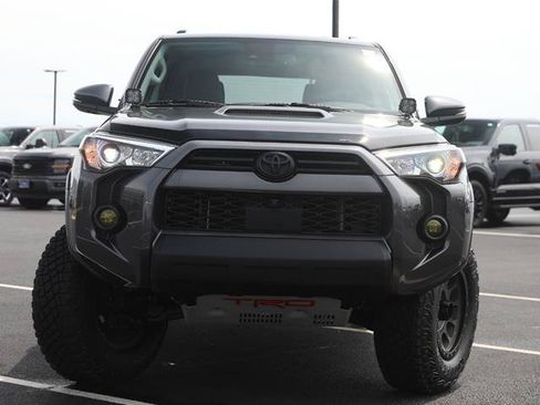 Used 2023 Toyota 4Runner TRD Off-Road Premium w/ Off Road Premium Plus Package AWD/4WD image 2