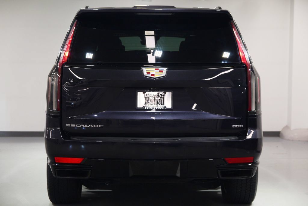 Used 2022 Cadillac Escalade Sport w/ LPO, Floor Liner Package AWD/4WD image 2