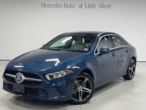 Used 2019 Mercedes-Benz A 220 4MATIC image 1