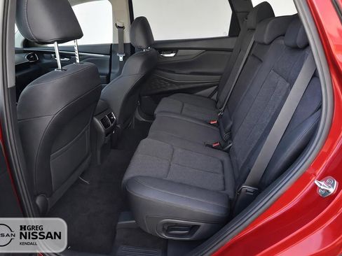 Used 2023 Hyundai Santa Fe SEL w/ Cargo Package AWD/4WD image 10