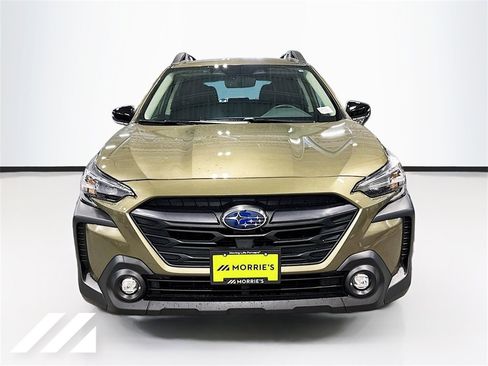 Certified 2025 Subaru Outback Premium image 2