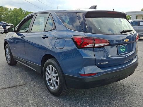 Used 2024 Chevrolet Equinox LS AWD/4WD image 4