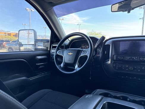 Used 2018 Chevrolet Silverado 1500 LT w/ Texas Edition image 18
