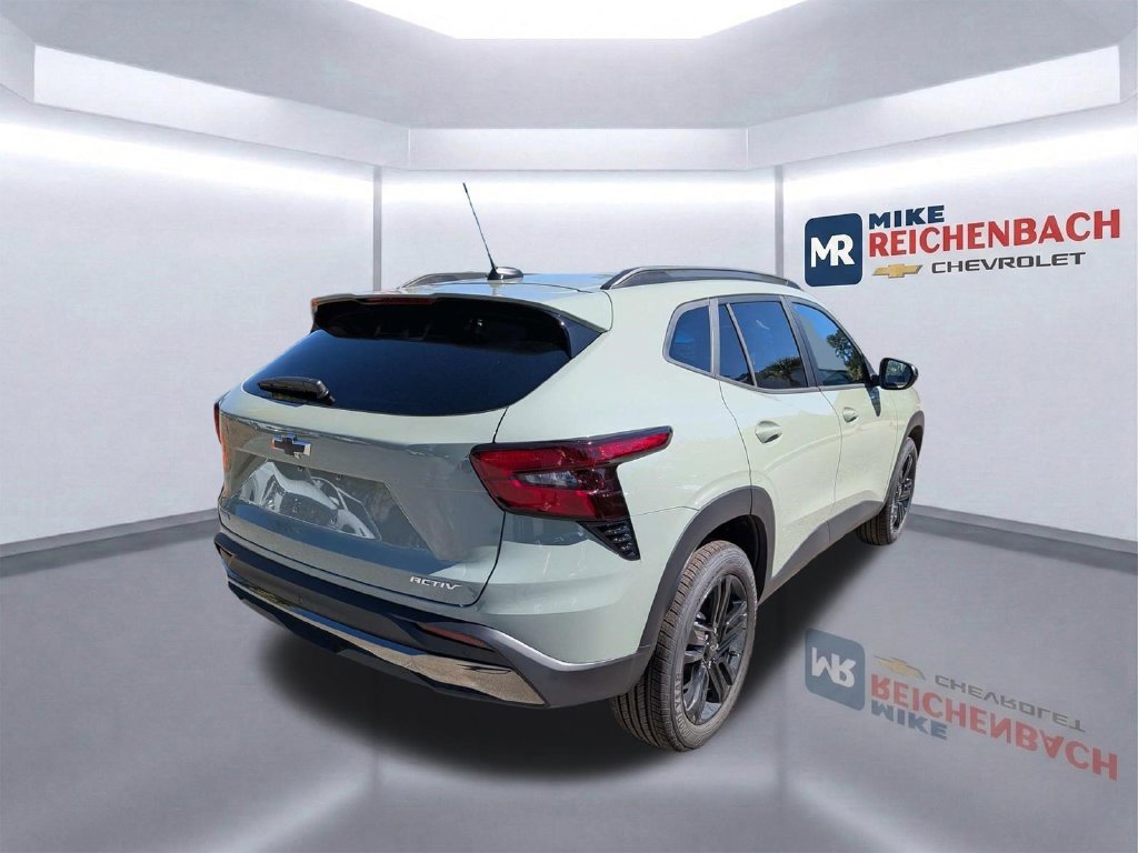 New 2026 Chevrolet Trax ACTIV w/ Driver Confidence Package FWD image 6