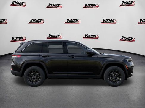 New 2026 Jeep Grand Cherokee Altitude AWD/4WD image 21
