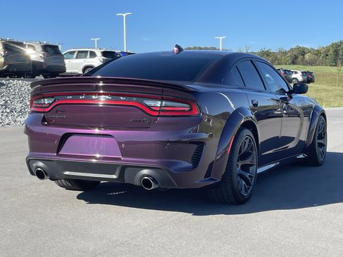 Used 2022 Dodge Charger SRT Hellcat w/ Harman/Kardon Audio Group image 3