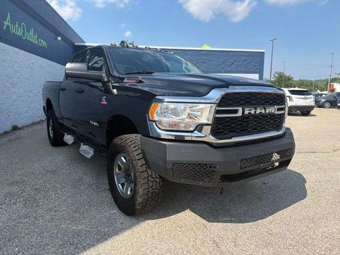 Used 2020 RAM 2500 Tradesman w/ Chrome Appearance Group AWD/4WD image 7