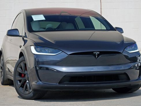 Used 2025 Tesla Model X Plaid AWD/4WD image 4