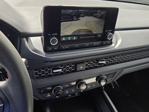 Used 2025 Honda Accord SE image 22