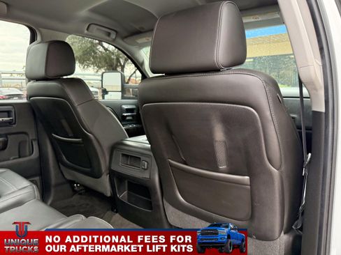 Used 2015 GMC Sierra 3500 Denali w/ Duramax Plus Package image 25