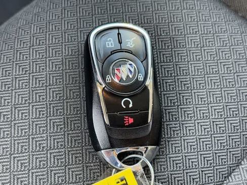 Used 2020 Buick Encore GX Select FWD image 30
