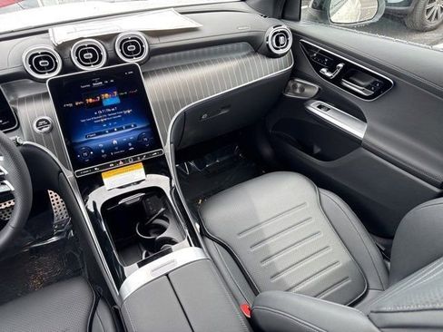 New 2025 Mercedes-Benz GLC 300 4MATIC image 12