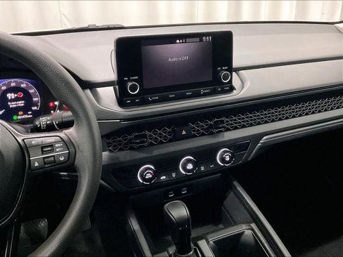 Used 2023 Honda Accord LX image 18