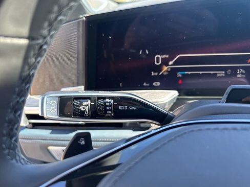 New 2026 Cadillac Escalade IQ Luxury 2 image 34