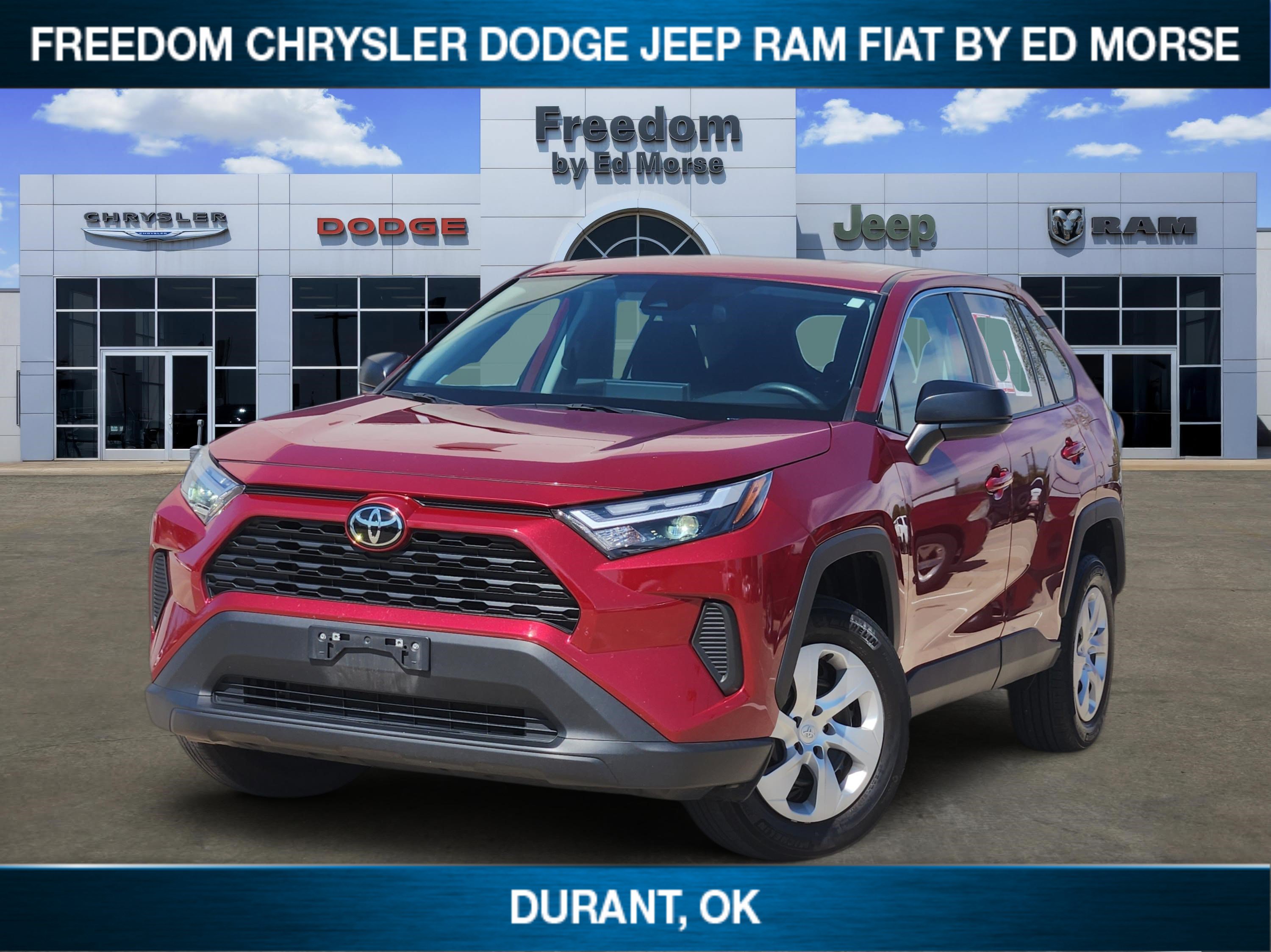 Used 2025 Toyota RAV4 LE FWD image 1