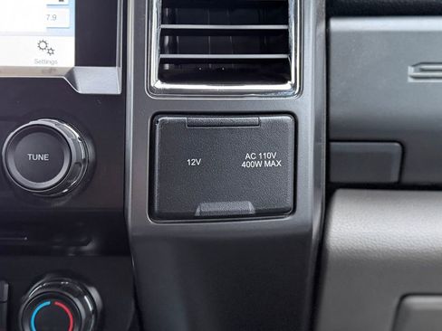 Used 2017 Ford F250 XLT w/ XLT Value Package image 15