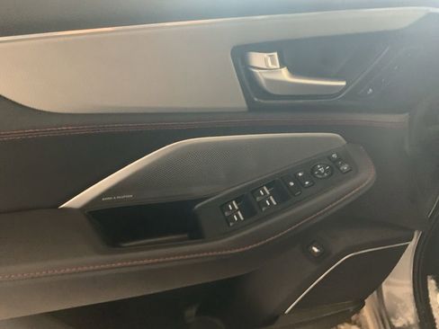 Used 2025 Acura MDX A-Spec image 12