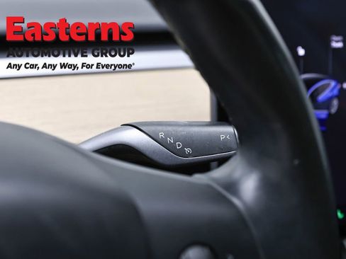 Used 2018 Tesla Model 3 Mid Range image 13