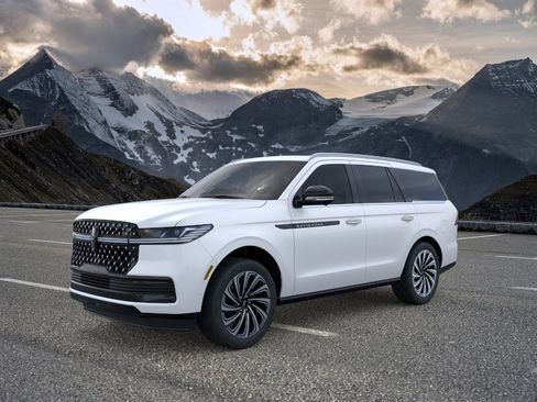 New 2026 Lincoln Navigator Black Label AWD/4WD image 1