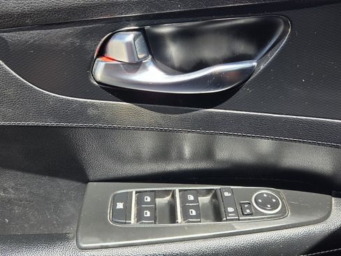 Used 2021 Kia Forte GT-Line FWD image 12