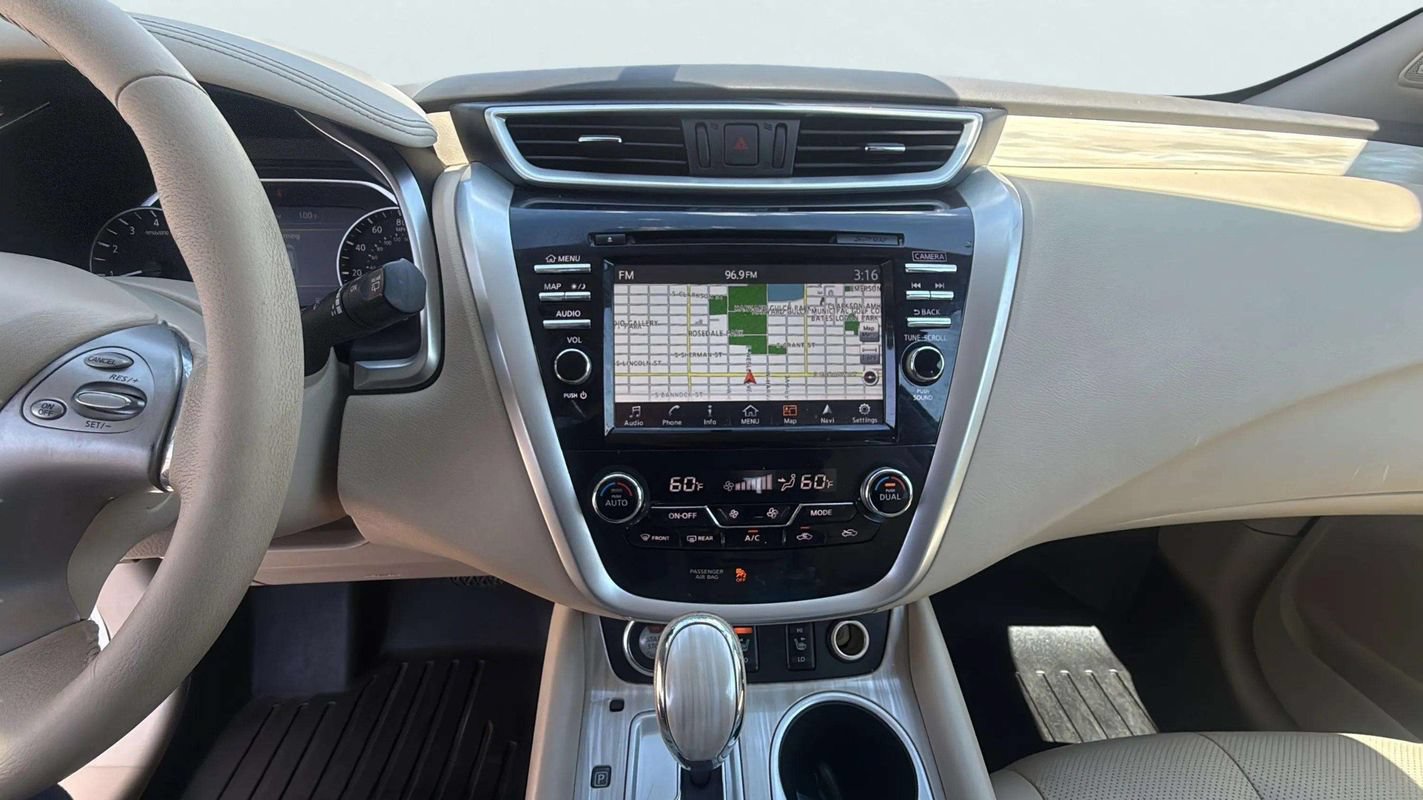 Used 2017 Nissan Murano SL w/ Cargo Package AWD/4WD image 10