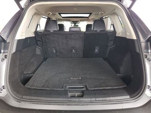 Certified 2023 Nissan Rogue SV w/ SV Premium B Package FWD image 13